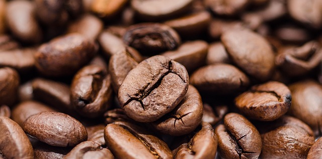 Nem og hurtig kaffe med Philips: Espressomaskiner til travle morgener